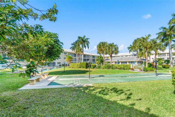 Lighthouse Point Gardens North, 1951 NE 39th St #131, Lighthouse Point, Florida 33064, image 2