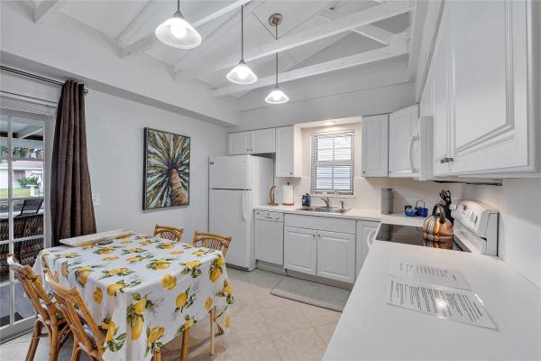 Delray Beach No HOA, 806 Bamboo Ln, Delray Beach, Florida 33483, image 1
