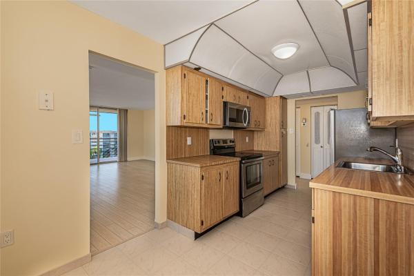 The Dogwood, 1100 Saint Charles Pl #PH-12, Pembroke Pines, Florida 33026, image 1