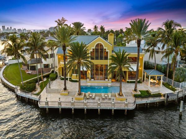 Beach Way Heights, 1352 Seminole Dr, Fort Lauderdale, Florida 33304, image 1
