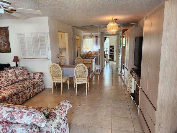 Lyndhurst, 15 Lyndhurst A, Deerfield Beach, Florida 33442, image 3