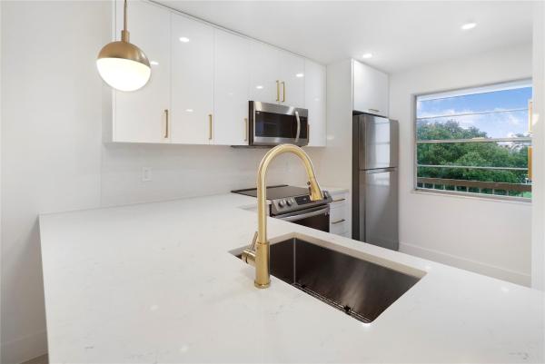 Martinique Village, 4602 Martinique Way #A3, Coconut Creek, Florida 33066, image 1