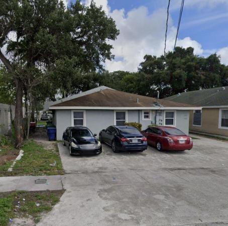 Pinewood Park, 919 NW 96th St, Pinewood, Florida 33150, image 1