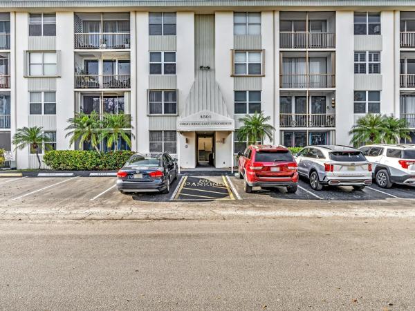 Coral Ridge East, 4501 NE 21st Ave #408, Fort Lauderdale, Florida 33308, image 1