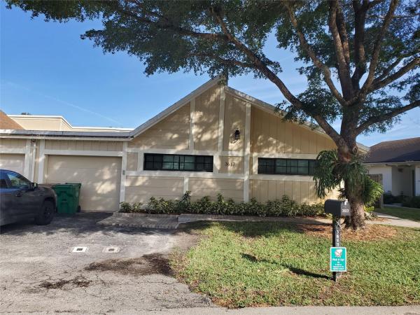 Isla Merita, 3617 W Bell Dr #3617, Davie, Florida 33328, image 1