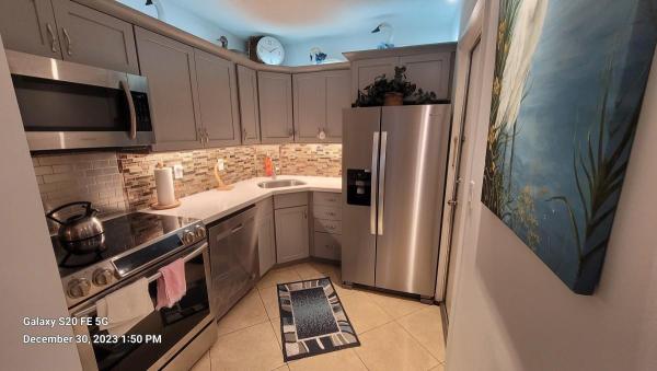 Oakland Grove Village, 659 W Oakland Park Blvd #102C, Oakland Park, Florida 33311, image 1
