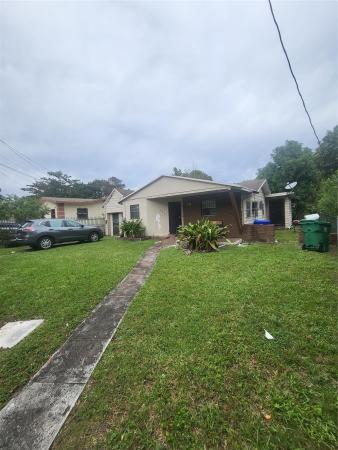 Griffins, 335 NW 43rd St, Miami, Florida 33127, image 1