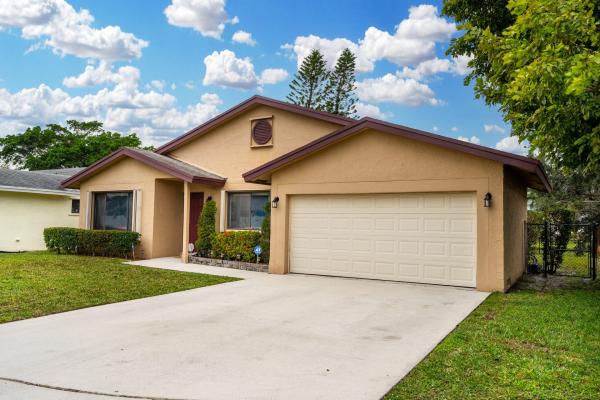Parkwood Isle, 1531 SW 102nd Ter, Davie, Florida 33324, image 1