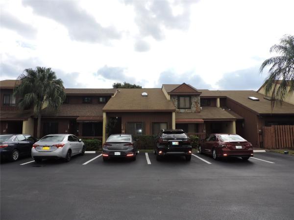 Sandpiper Woods, 406 SE 11th Ter #3, Dania Beach, Florida 33004, image 1