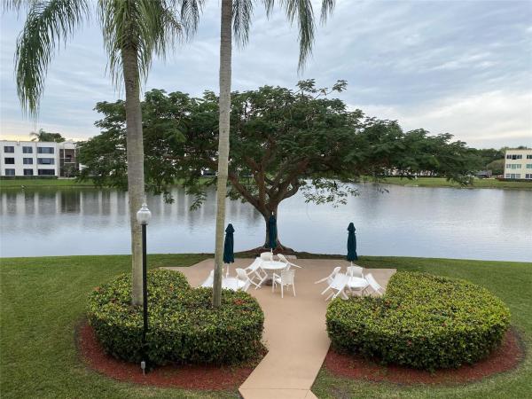 Fairfax, 7235 Fairfax Dr #7235 unit 206, Tamarac, Florida 33321, image 1