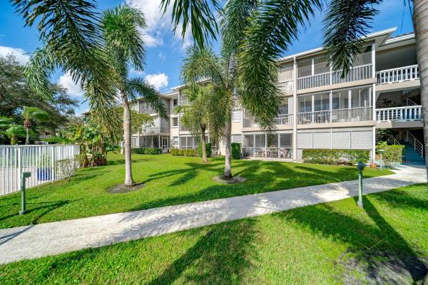 Rio Nuevo, 900 SW 12th St #202, Fort Lauderdale, Florida 33315, image 1