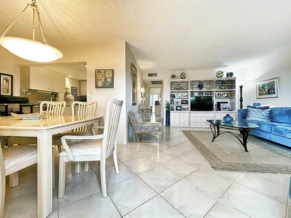 Lyndhurst, 4067 Lyndhurst N #4067, Deerfield Beach, Florida 33442, image 1