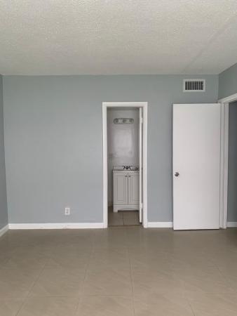 Park Place At Pompano, 151 SE 6th Ave #1, Pompano Beach, Florida 33060, image 1