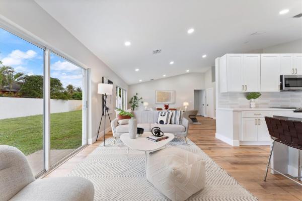 Amber Lake, 1964 SW 94th Ter, Miramar, Florida 33025, image 1