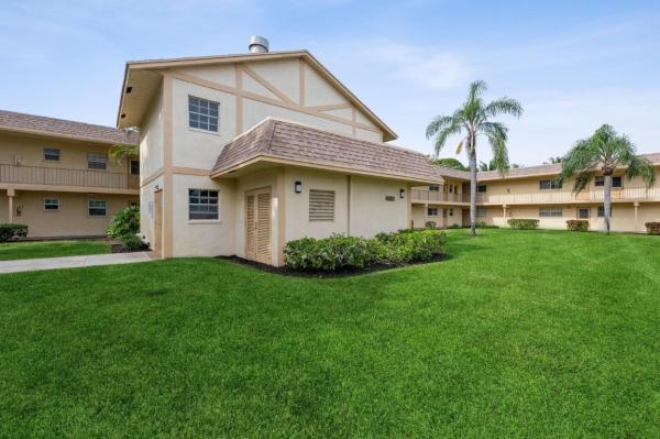 Lakeview Greens, 1600 Dover Rd #104B, Delray Beach, Florida 33445, image 2