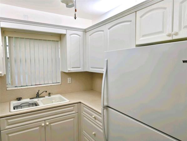 Lighthouse Apartments, 3850 NE 21st Ave #12, Lighthouse Point, Florida 33064, image 1