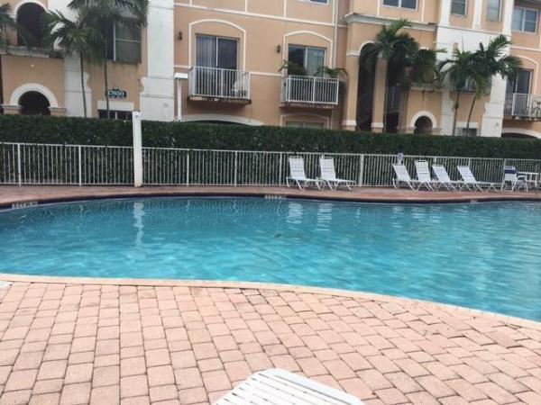 Shoma Homes At Country Club, 17620 NW 73rd Ave #105-17, Hialeah, Florida 33015, image 1