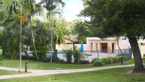 The Hills Of Inverrary, 3403 Cherry Garden Cir #149, Lauderhill, Florida 33319, image 1