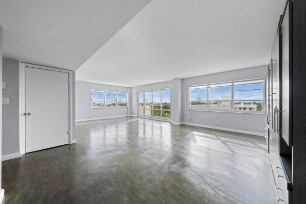 Essex Tower, 340 Sunset Dr #711, Fort Lauderdale, Florida 33301, image 1