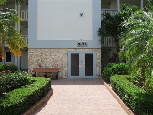 Antigua Village, 2503 Antigua Ter #M3, Coconut Creek, Florida 33066, image 1