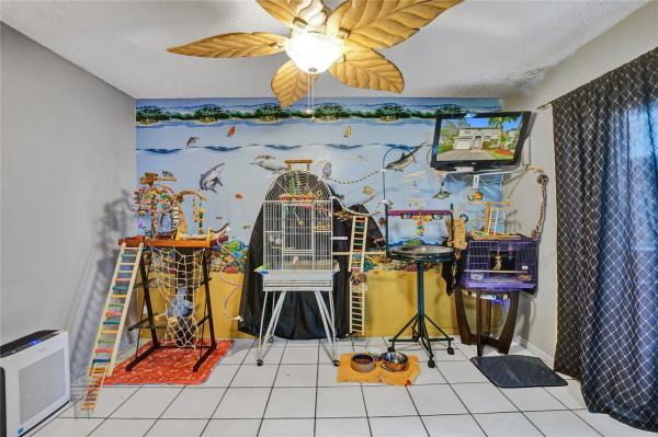 Les Chateaux, 4725 Grapevine Way, Davie, Florida 33331, image 1