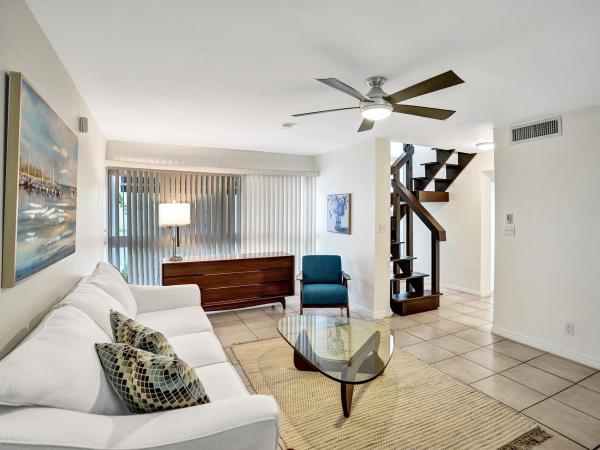 Cypress Cove, 4 Coventry Way #17A, Wilton Manors, Florida 33305, image 1