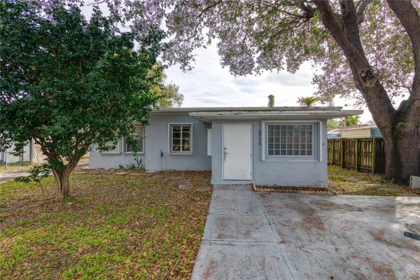 Devonshire, 2720 SW 13th Ave, Fort Lauderdale, Florida 33315, image 1