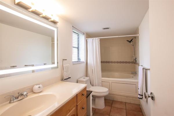 Le Club At Cypress Bend, 2209 S Cypress Bend Dr #308, Pompano Beach, Florida 33069, image 2