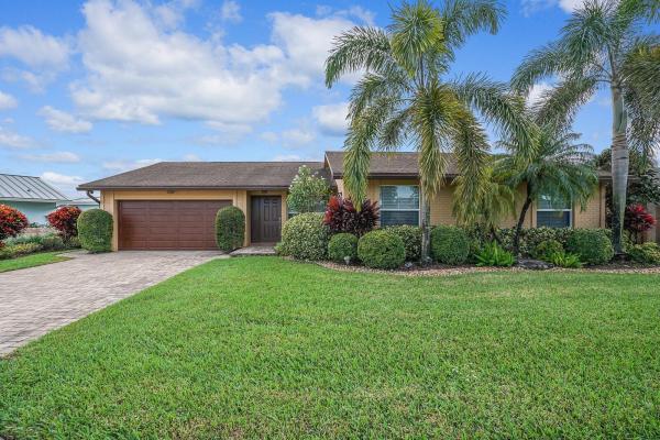 Royal Palm Lakes Estates, 1920 NW 42nd St, Oakland Park, Florida 33309, image 1