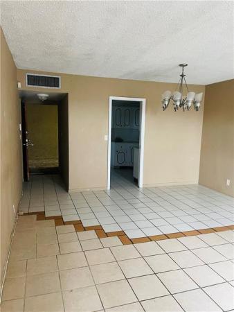 The Lakes Of Inverrary, 3301 Spanish Moss Ter #502, Lauderhill, Florida 33319, image 1