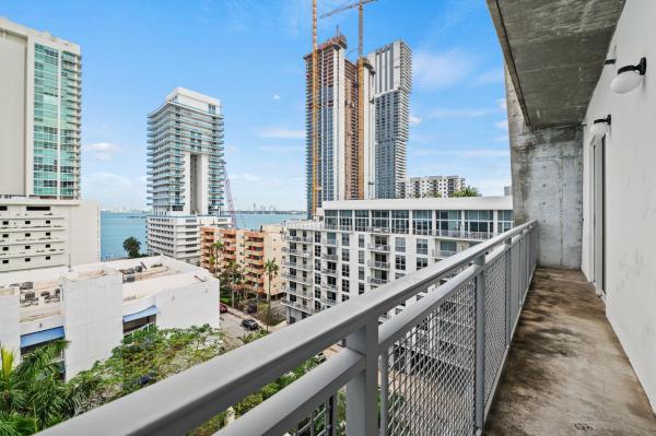 Baylofts, 455 NE 25th St #907, Miami, Florida 33137, image 1