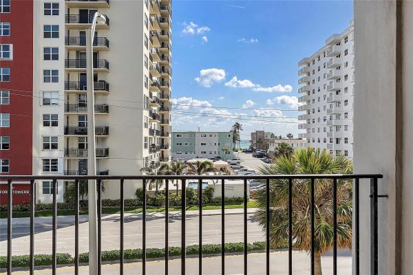 Trafalgar Towers, 1400 S Ocean Dr #301, Hollywood, Florida 33019, image 3