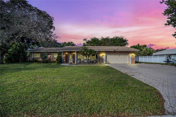 Village Green, 3208 NW 88th Way, Coral Springs, Florida 33065, image 1
