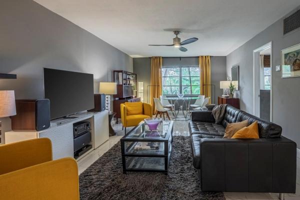 Manor Grove Village, 1920 NE 1st Ter #214H, Wilton Manors, Florida 33305, image 3