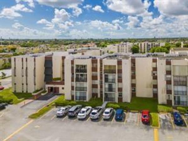 Versailles Gardens, 9431 SW 4th St #301, Fountainebleau, Florida 33174, image 1