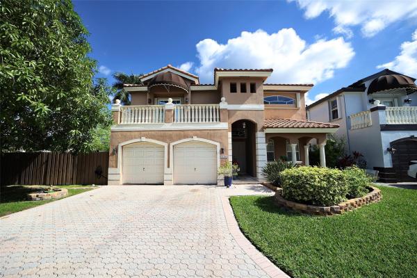 Crestview, 15201 SW 139th Ct, Richmond West, Florida 33177, image 3