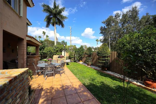 Crestview, 15201 SW 139th Ct, Richmond West, Florida 33177, image 2