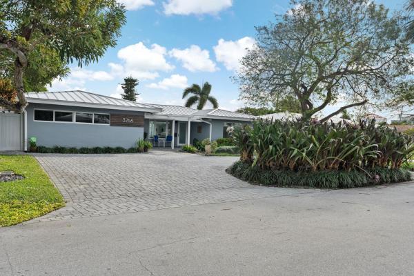 Coral Woods, 3768 NE 19th Ave, Oakland Park, Florida 33308, image 1