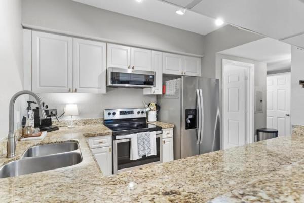 Cypress Pointe At Turtle Run, 6472 W Sample Rd, Coral Springs, Florida 33067, image 3
