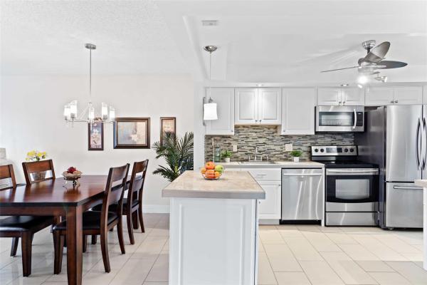 Lauderdale Oaks, 2991 NW 46th Ave #408, Lauderdale Lakes, Florida 33313, image 1