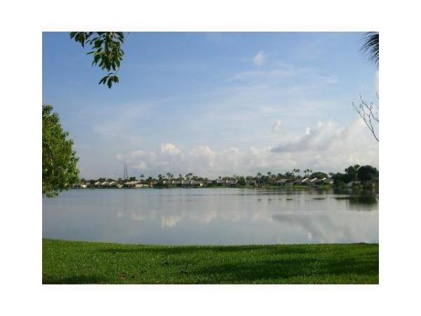 Village On The Lake, 422 Lakeside Dr #235, Margate, Florida 33063, image 1