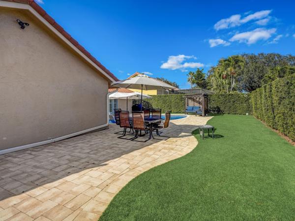 Pine Ridge North, 5655 NW 89th Ave, Coral Springs, Florida 33067, image 2