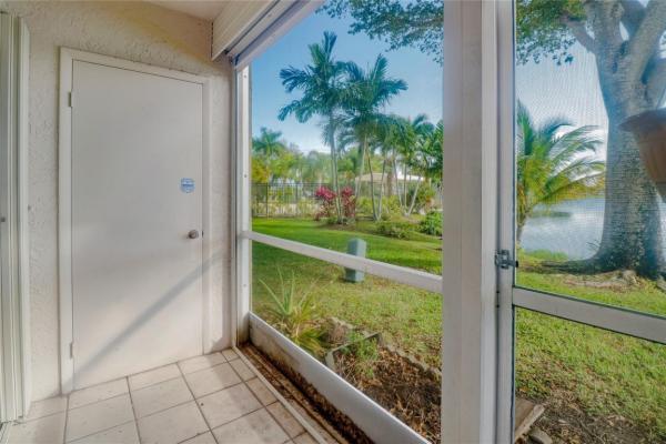 Viewpointe, 5541 Lakeside Dr #103, Margate, Florida 33063, image 3