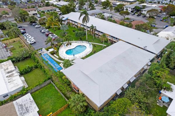 Deauville Terrace, 2541 NE 11th St #212, Pompano Beach, Florida 33062, image 1