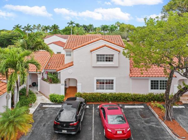 Village Homes At Country Isles, 1552 Springside Dr, Weston, Florida 33326, image 1