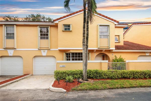 Portofino, 11309 Lakeview Dr #5-M, Coral Springs, Florida 33071, image 1