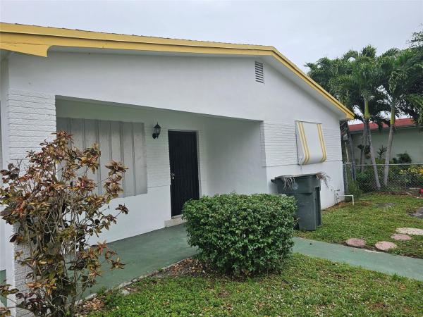 Foster Park, 604 NW 3rd Ct, Hallandale Beach, Florida 33009, image 1