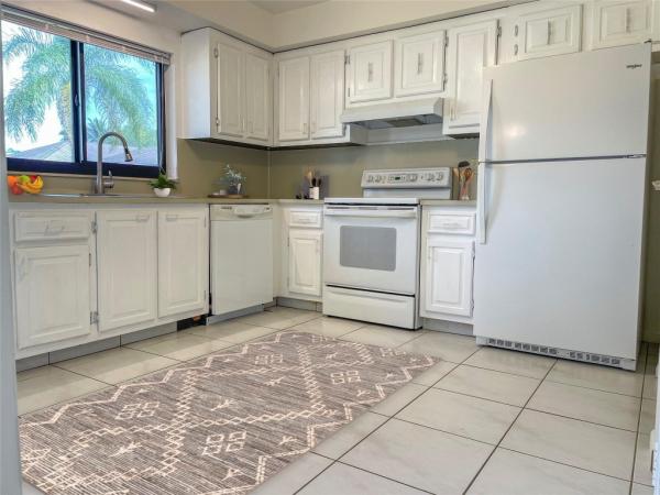 Greentree Villas, 4718 Storkwood Ln #A, Boynton Beach, Florida 33436, image 3