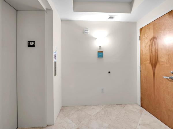 The Parc At Turnberry Isle, 19400 Turnberry Way #1832, Aventura, Florida 33180, image 2