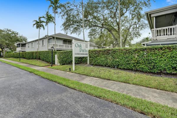 Oak Paths, 7554 Stirling Rd #202, Davie, Florida 33024, image 1